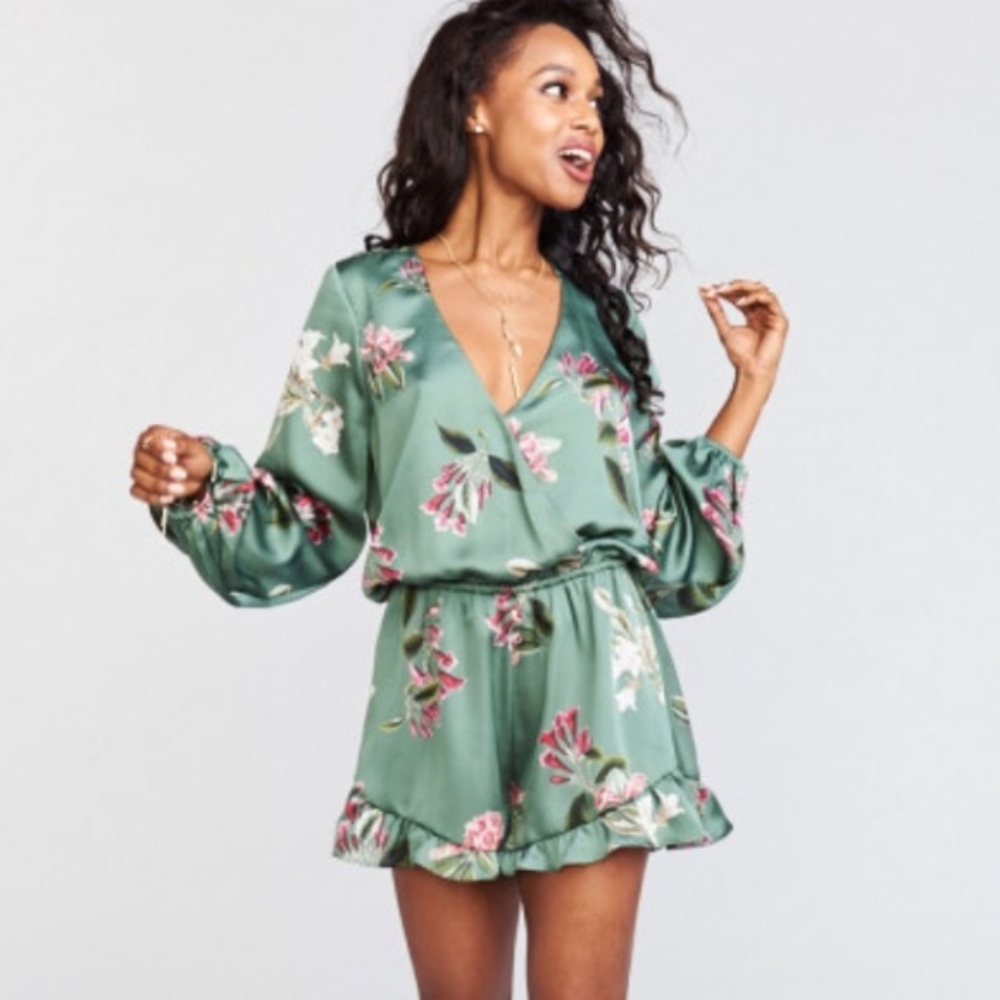 Show Me Your Mumu Floral Romper Size XS